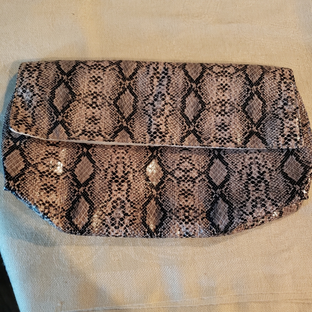 NWOT Estee Lauder Cosmetic Bag